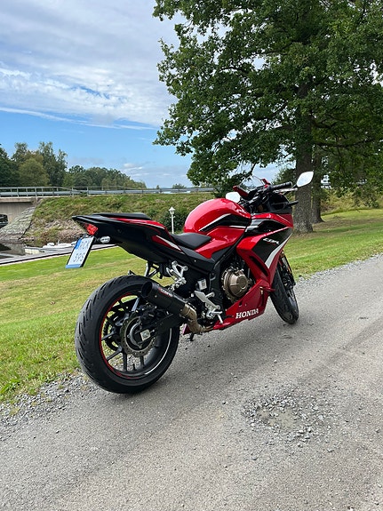 Honda CBR500R 6 of 9