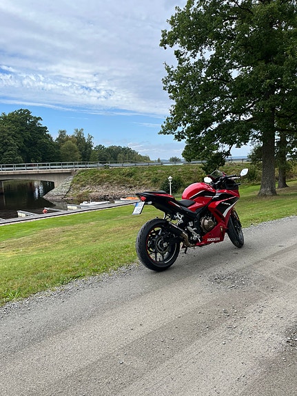 Honda CBR500R 7 of 9