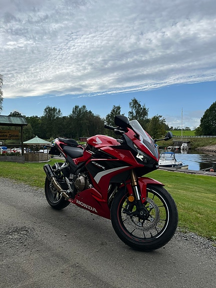 Honda CBR500R 3 of 9