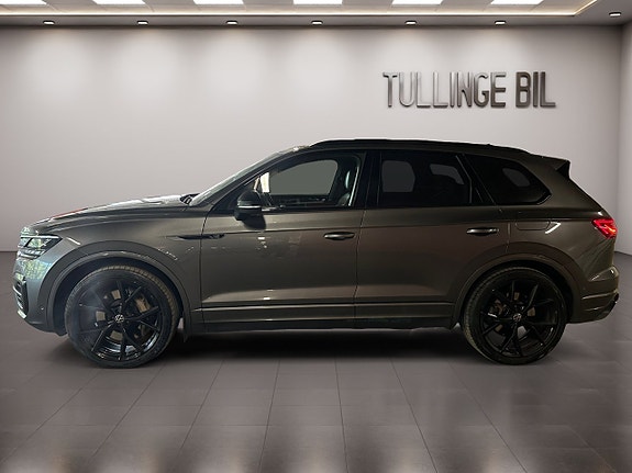 Volkswagen Touareg 2 of 25