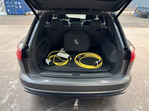 Volkswagen Touareg 24 of 25