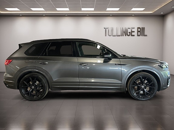 Volkswagen Touareg 6 of 25