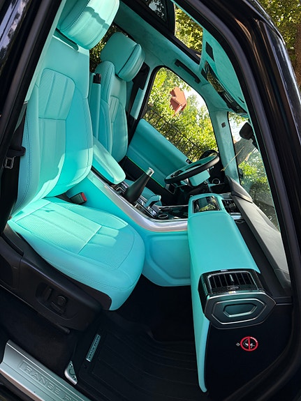 Land Rover Range Rover Sport 6 of 11