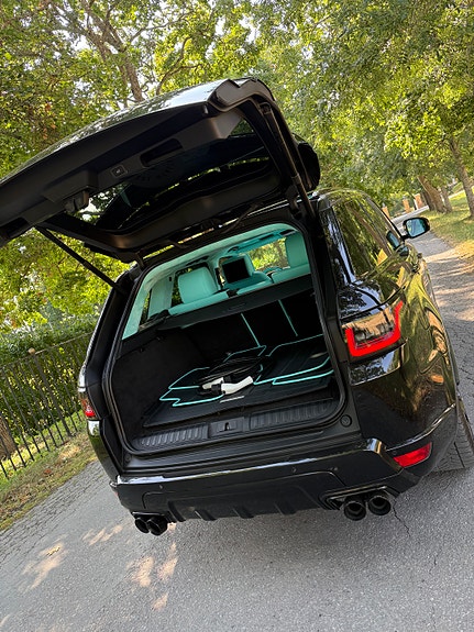 Land Rover Range Rover Sport 5 of 11