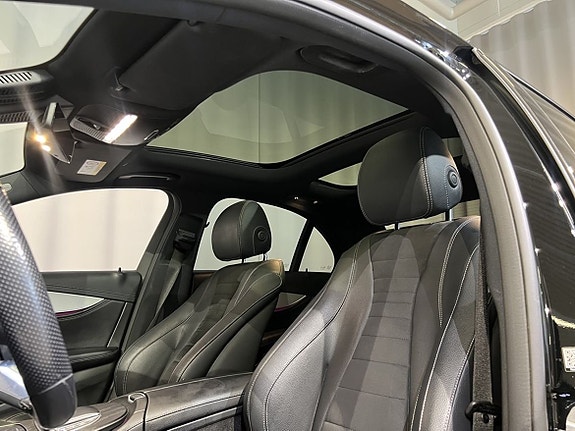 Mercedes-Benz E220 16 of 26