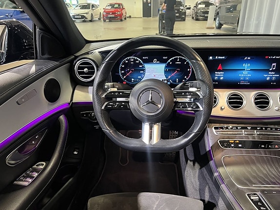 Mercedes-Benz E220 22 of 26