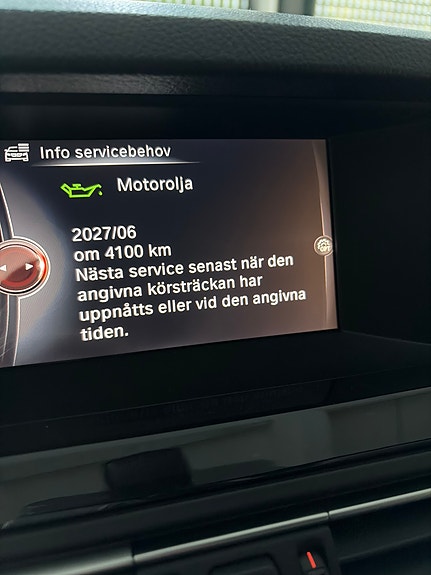 BMW 520d 15 of 18