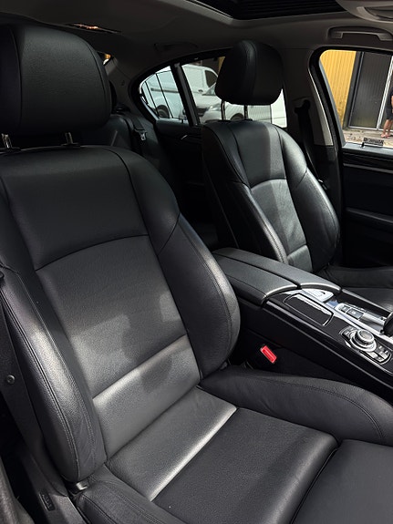 BMW 520d 5 of 11