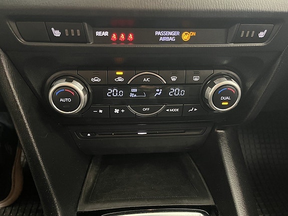 Mazda 3 9 of 12