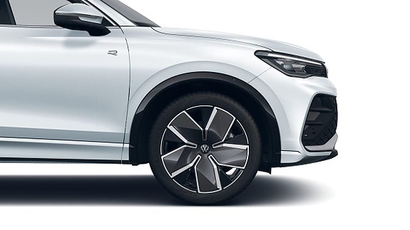 Volkswagen Tiguan 7 of 9