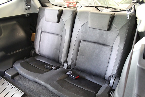 Nissan Qashqai+2 11 of 15