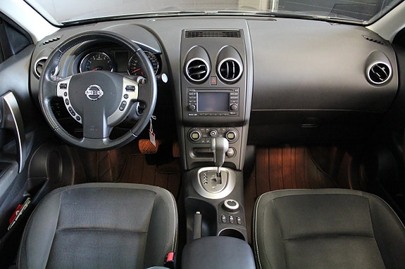 Nissan Qashqai+2 9 of 15
