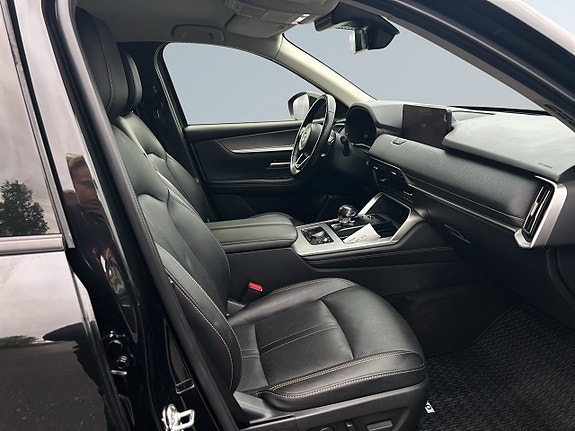 Mazda CX-60 10 of 27
