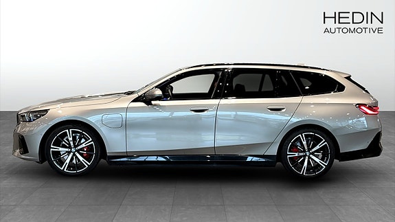 BMW 530e 6 of 9