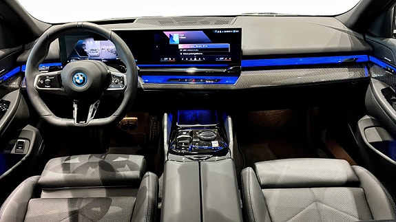 BMW 530e 4 of 9