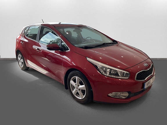 Kia Ceed 3 of 15