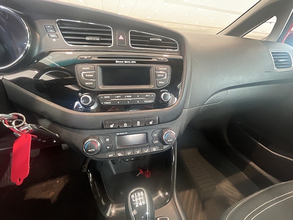 Kia Ceed 11 of 15