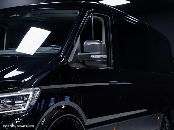 Volkswagen Crafter 6 of 30