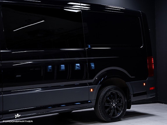 Volkswagen Crafter 8 of 30