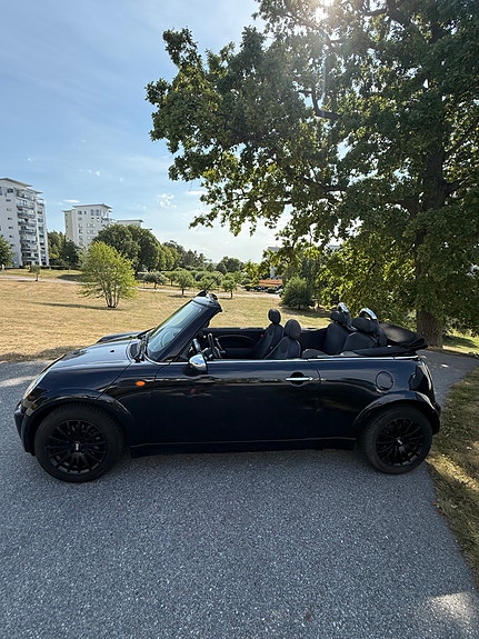 MINI Cooper 4 of 8