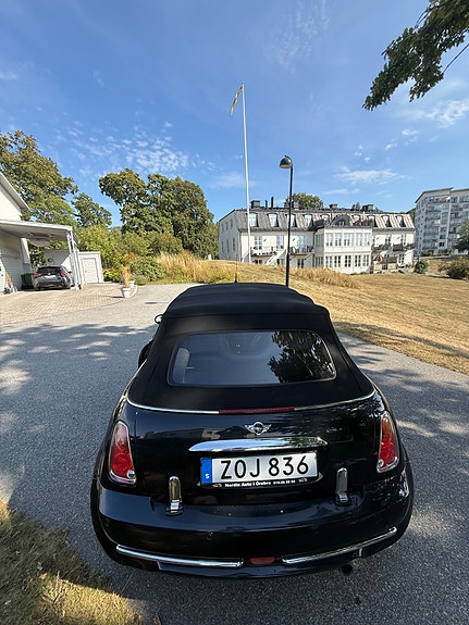 MINI Cooper 8 of 8