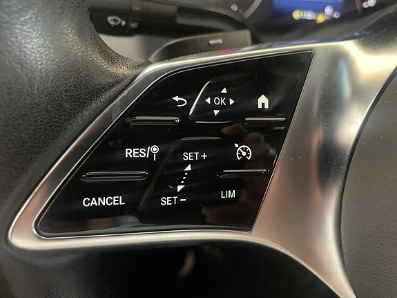 Mercedes-Benz Sprinter 319 13 of 18