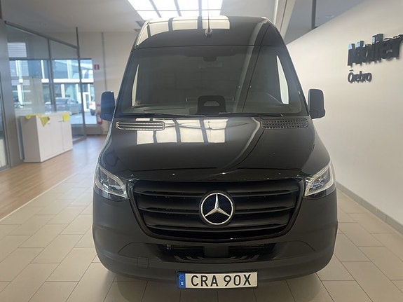 Mercedes-Benz Sprinter 319 3 of 18
