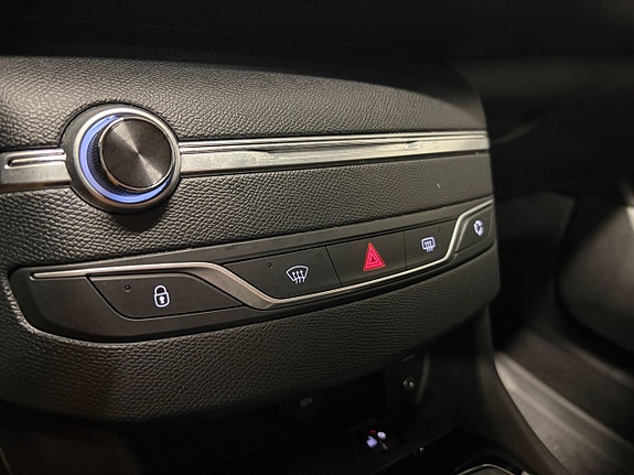 Peugeot 308 SW 10 of 13