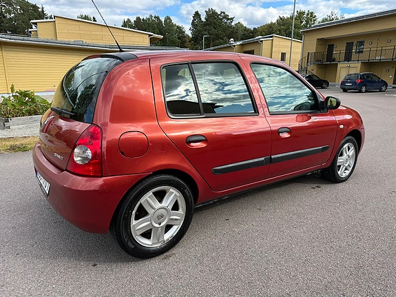 Renault Clio 4 of 10
