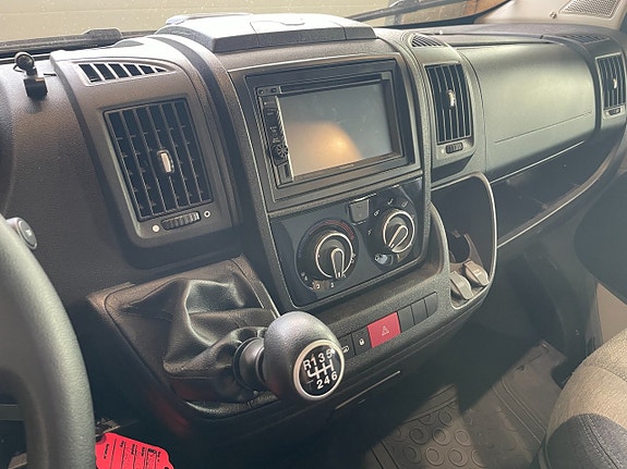 Sun Living V 65 SL / B-kort / Solcell / Litium / Inverter / Cykelställ / 17 of 17