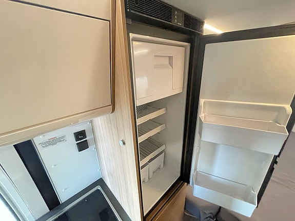 Sun Living V 65 SL / B-kort / Solcell / Litium / Inverter / Cykelställ / 11 of 17