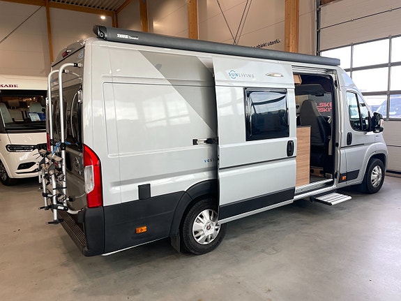 Sun Living V 65 SL / B-kort / Solcell / Litium / Inverter / Cykelställ / 2 of 17