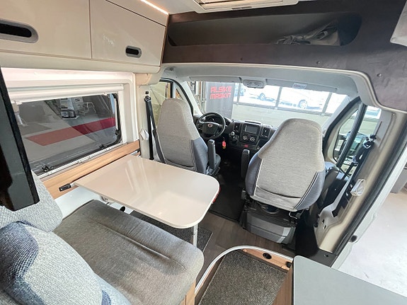 Sun Living V 65 SL / B-kort / Solcell / Litium / Inverter / Cykelställ / 13 of 17