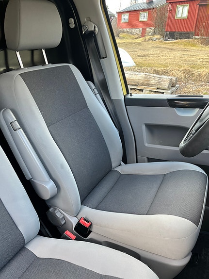 Volkswagen Transporter 15 of 16