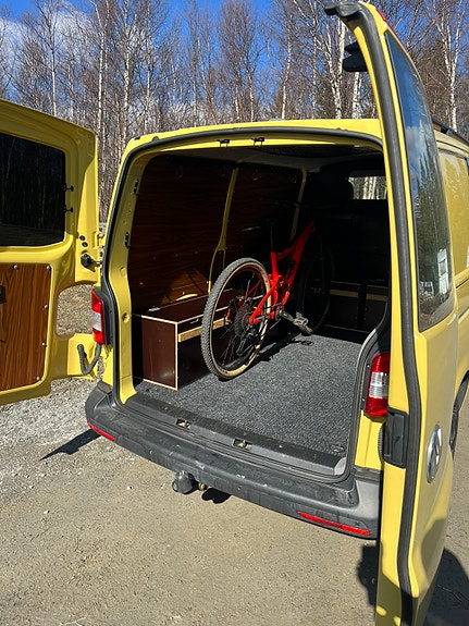 Volkswagen Transporter 6 of 16