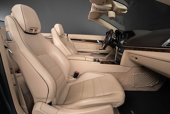 Mercedes-Benz E400 15 of 20