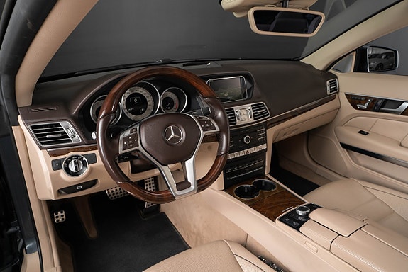 Mercedes-Benz E400 9 of 20