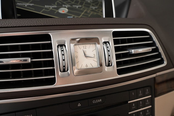Mercedes-Benz E400 12 of 20