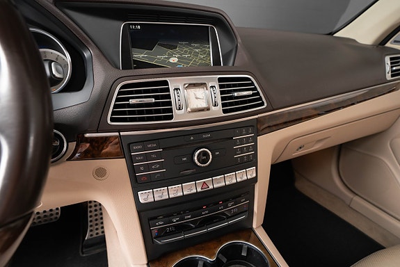 Mercedes-Benz E400 10 of 20