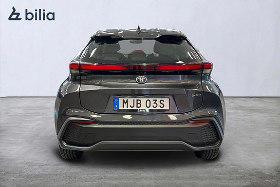 Toyota C-HR 5 of 21