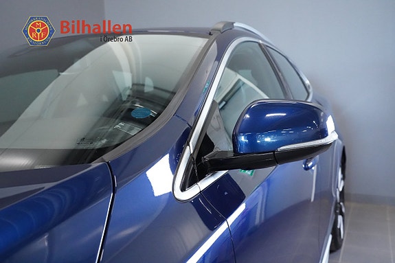 Volvo V40 Cross Country 5 of 28