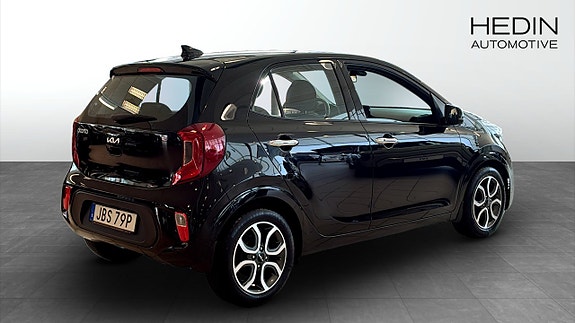 Kia Picanto 2 of 12