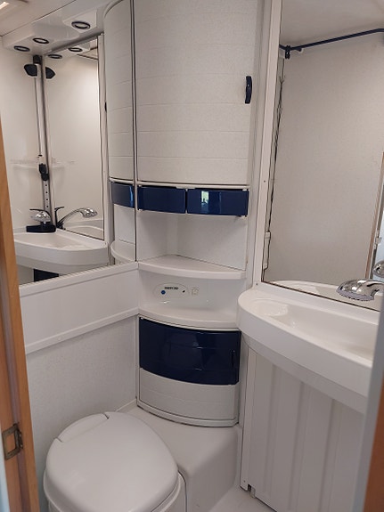 Hymer C 524 4 of 6