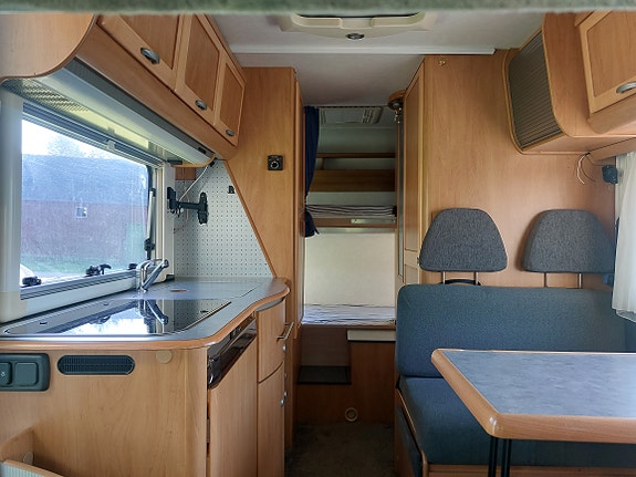 Hymer C 524 3 of 6