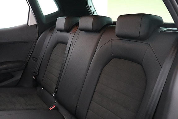 Seat Arona 19 of 21