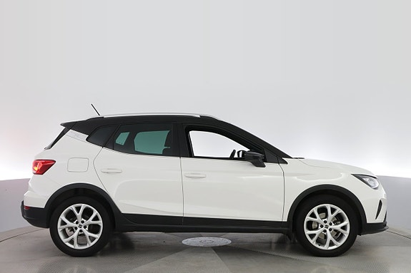Seat Arona 6 of 21