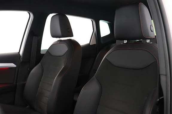 Seat Arona 18 of 21