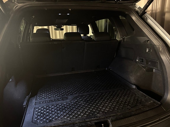 Volkswagen Tiguan Allspace 6 of 21