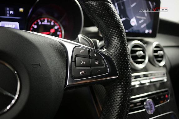 Mercedes-Benz C63 25 of 30