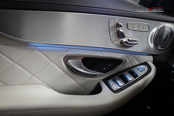 Mercedes-Benz C63 21 of 30